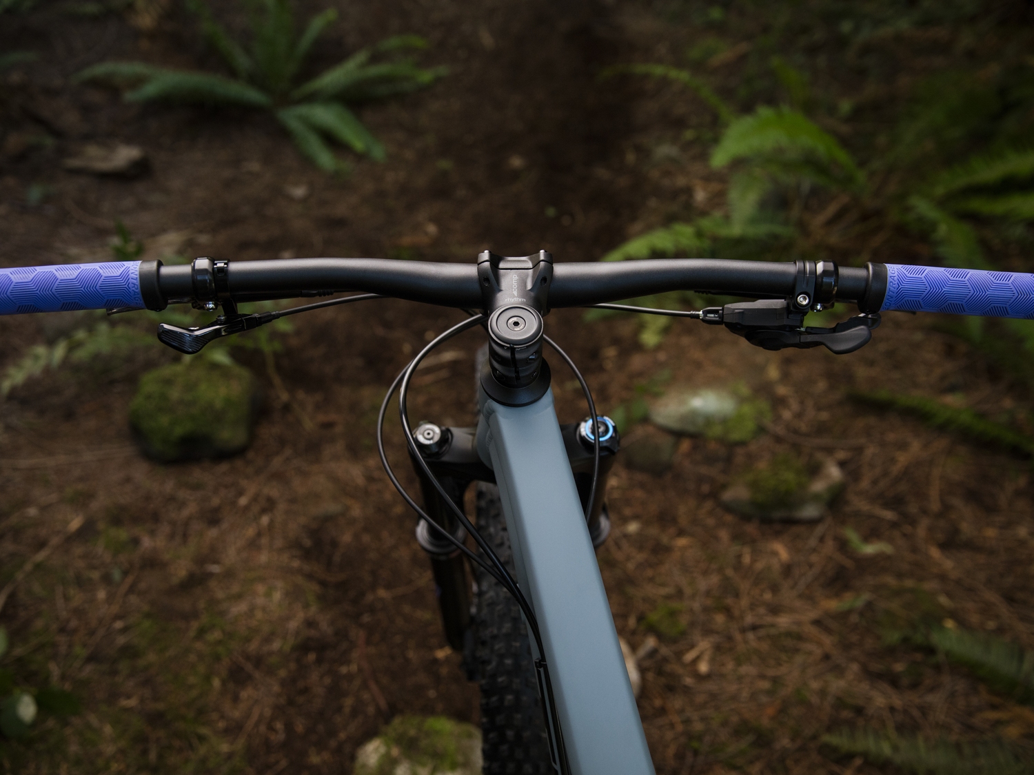 Женский велосипед Trek Roscoe 7 27.5 Womens 2019