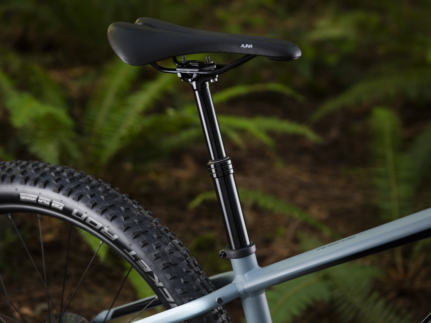 Женский велосипед Trek Roscoe 7 27.5 Womens 2019