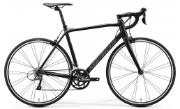 Черный велосипед  Merida  Scultura 100  2020