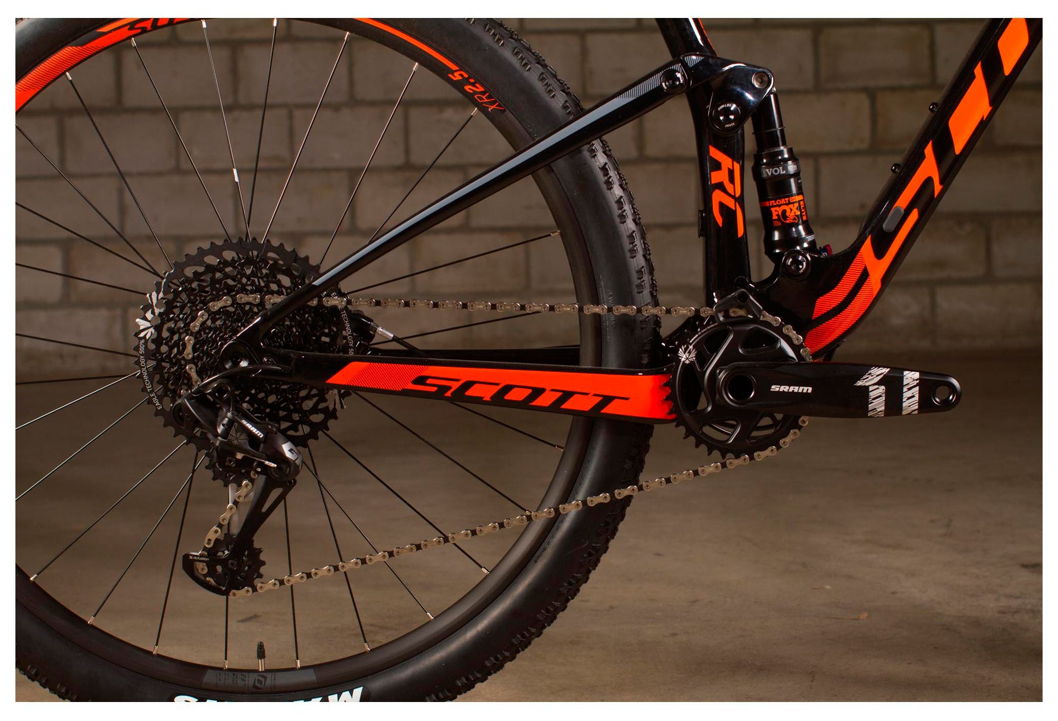 scott scale 900 comp bike