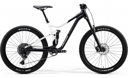 Черный велосипед  Merida  One-Forty 600  2020